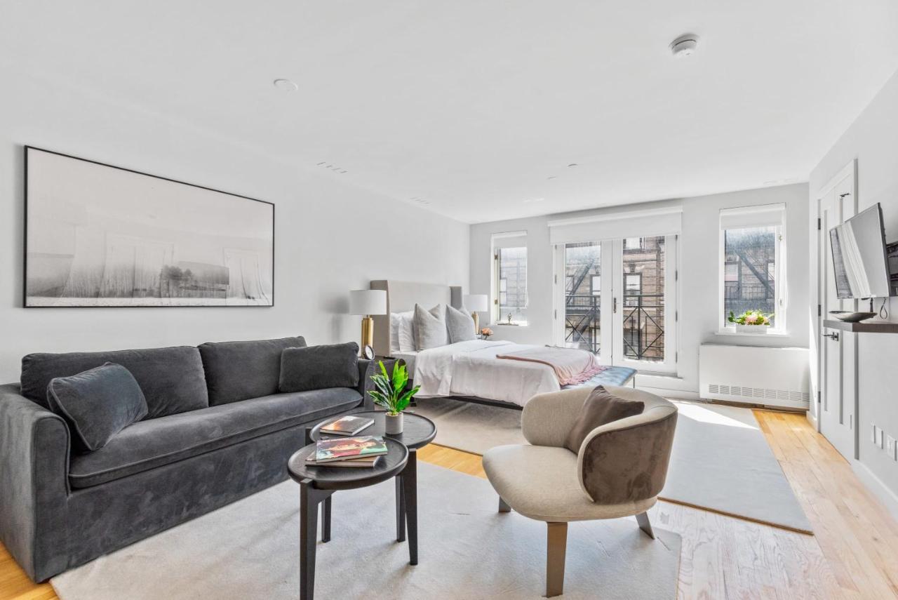 Luxe Studio Ste In Upper East Side With Charming Juliet Balcony Ferienhaus